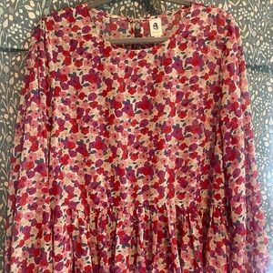 Flawless floral top Sz Lg